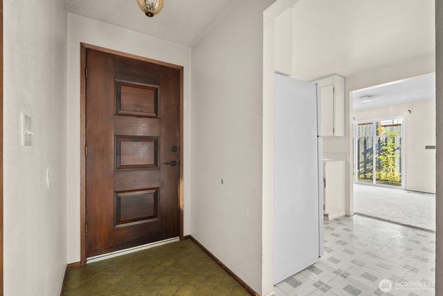 1410 Beech Avenue, Steilacoom, WA 98388