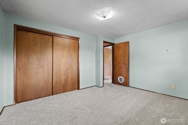 1410 Beech Avenue, Steilacoom, WA 98388