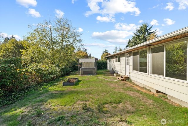 1410 Beech Avenue, Steilacoom, WA 98388