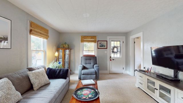 86 Ossie Road, Middlebury, VT 05753