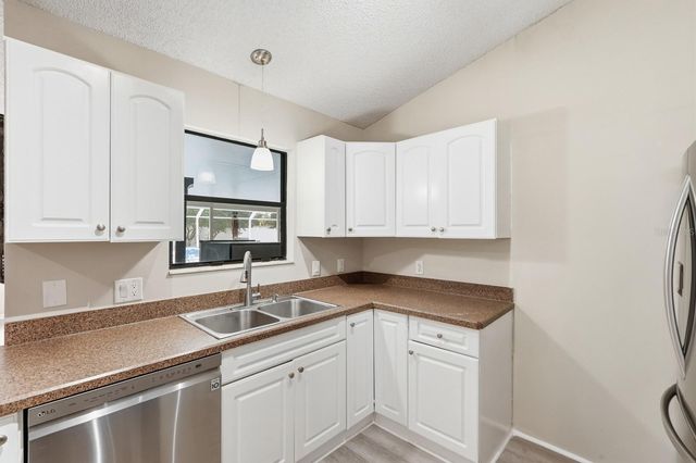 3153 BYINGTON TERRACE, Deltona, FL 32738