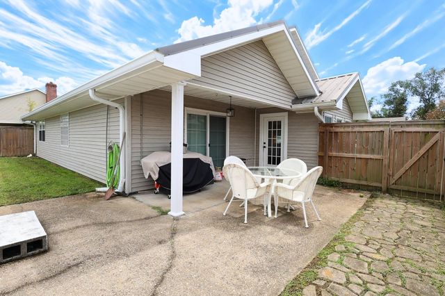 409 Tanglewood Dr, Houma, LA 70364
