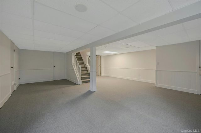 43 Edcris Lane, Huntington, NY 11743