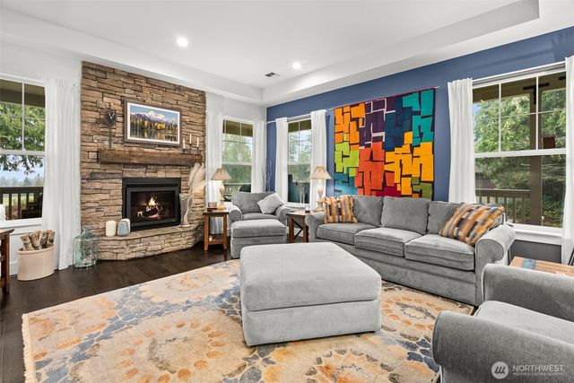 20 Dunsmuir Road, Port Ludlow, WA 98365