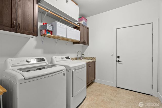 20 Dunsmuir Road, Port Ludlow, WA 98365