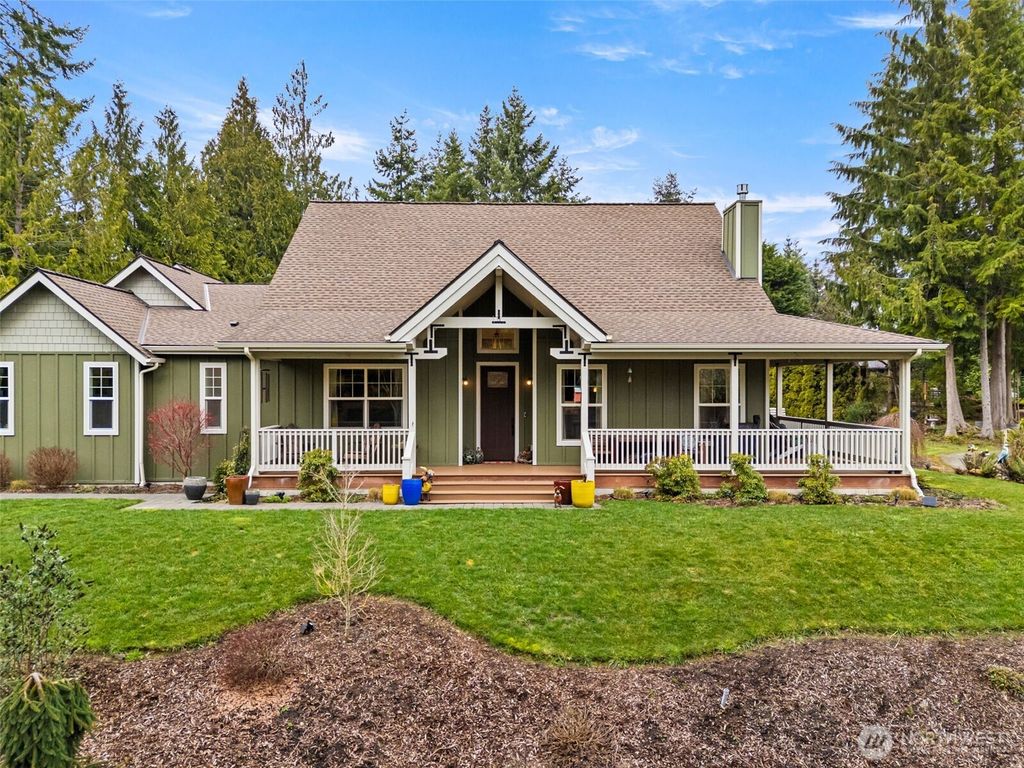 20 Dunsmuir Road, Port Ludlow, WA 98365
