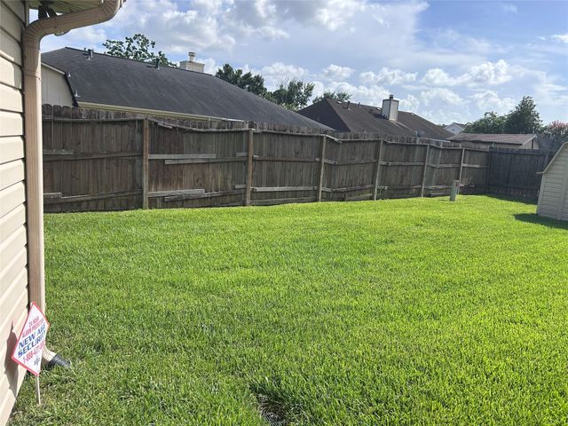 14314 Twisted Trunk Court, Houston, TX 77015
