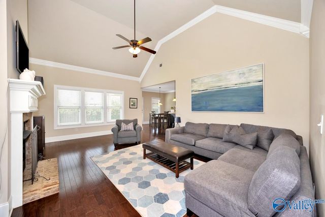 507 Balsam Terrace Way SW, Huntsville, AL 35824