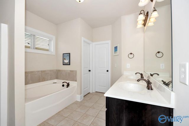 507 Balsam Terrace Way SW, Huntsville, AL 35824