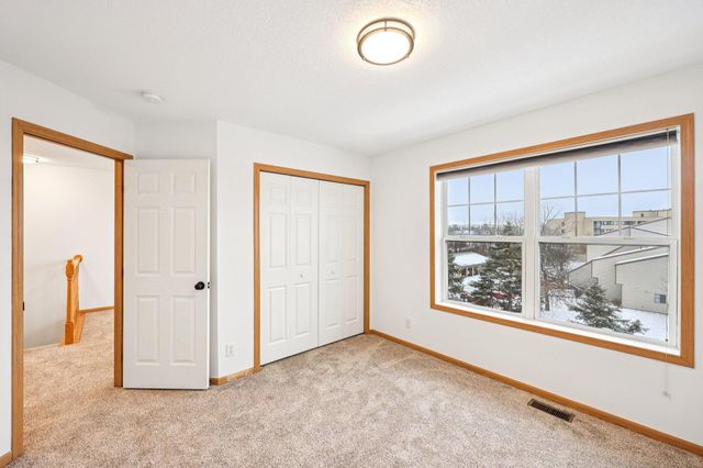 2821 Arona Street, Roseville, MN 55113