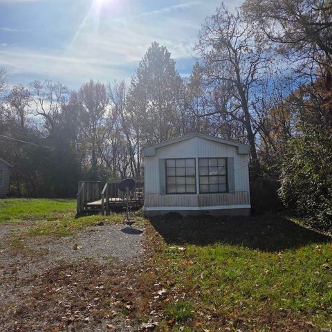 618 W Cherry Street, Boonville, IN 47601