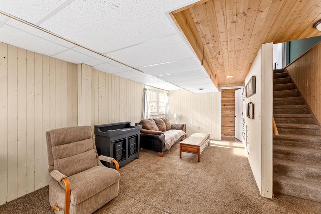 N69W27233 Hickory Chasm DRIVE, Lisbon, WI 53089