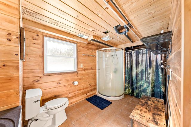 N69W27233 Hickory Chasm DRIVE, Lisbon, WI 53089