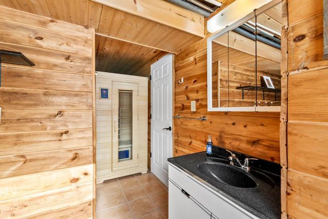 N69W27233 Hickory Chasm DRIVE, Lisbon, WI 53089