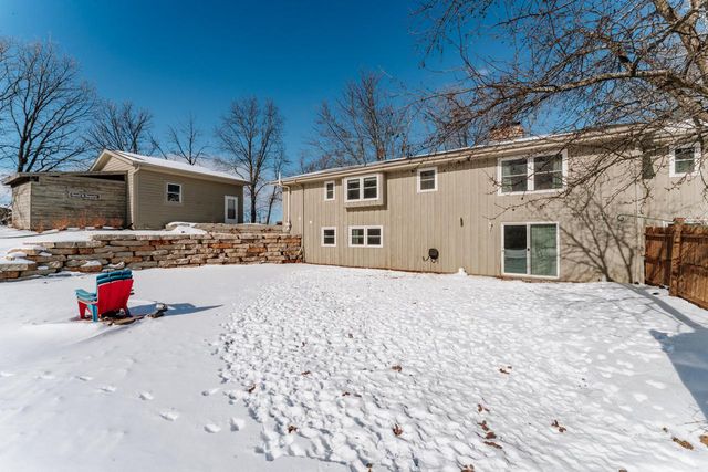 N69W27233 Hickory Chasm DRIVE, Lisbon, WI 53089