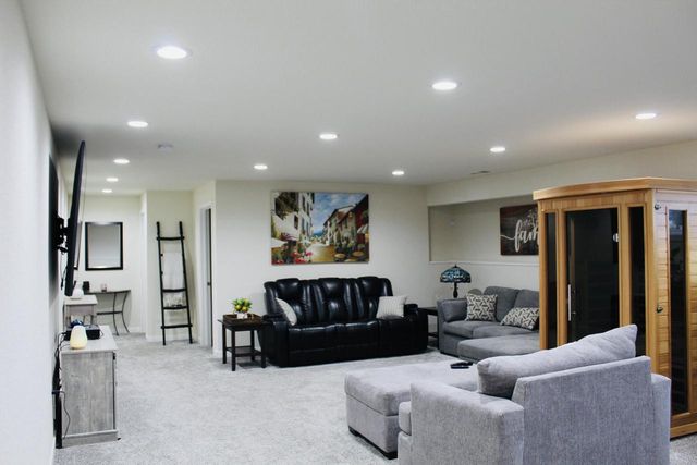 534 Foxfield ROAD, Oregon, WI 53575