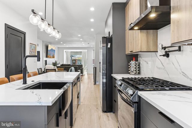 5338 LOCUST ST, Philadelphia, PA 19139