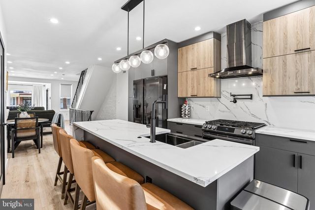 5338 LOCUST ST, Philadelphia, PA 19139