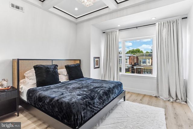 5338 LOCUST ST, Philadelphia, PA 19139