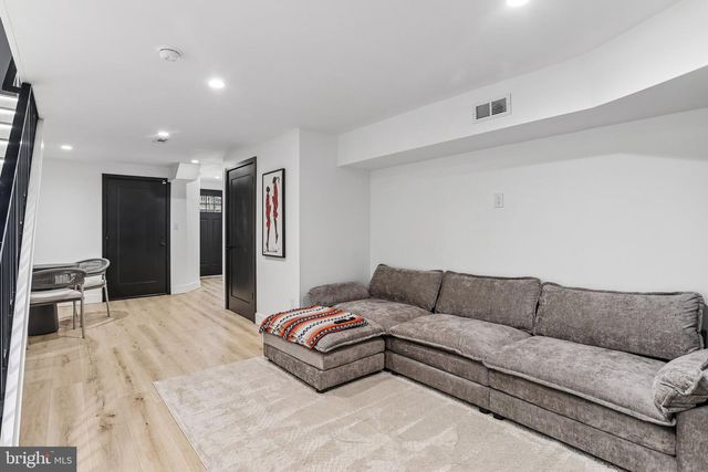 5338 LOCUST ST, Philadelphia, PA 19139