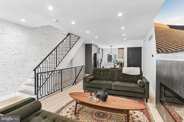 5338 LOCUST ST, Philadelphia, PA 19139