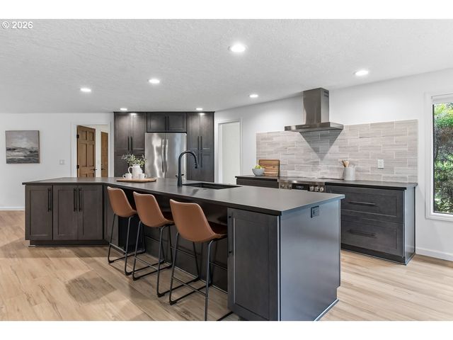 4580 PATRIOT Ct Se, Salem, OR 97302