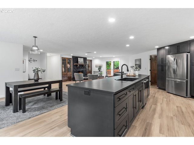4580 PATRIOT Ct Se, Salem, OR 97302