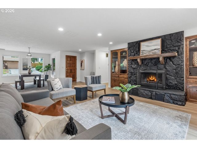 4580 PATRIOT Ct Se, Salem, OR 97302