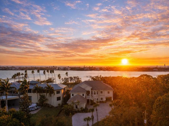 1930 BAYSHORE DRIVE, Englewood, FL 34223