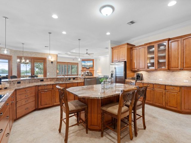 1930 BAYSHORE DRIVE, Englewood, FL 34223