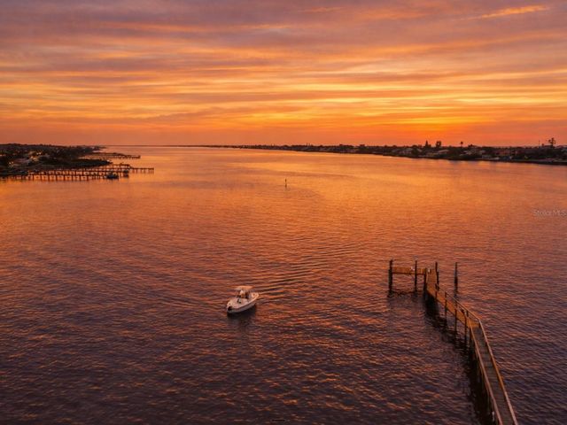 1930 BAYSHORE DRIVE, Englewood, FL 34223