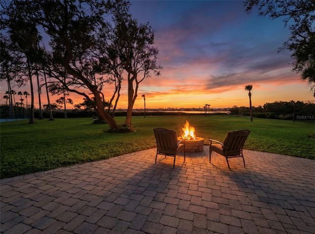 1930 BAYSHORE DRIVE, Englewood, FL 34223