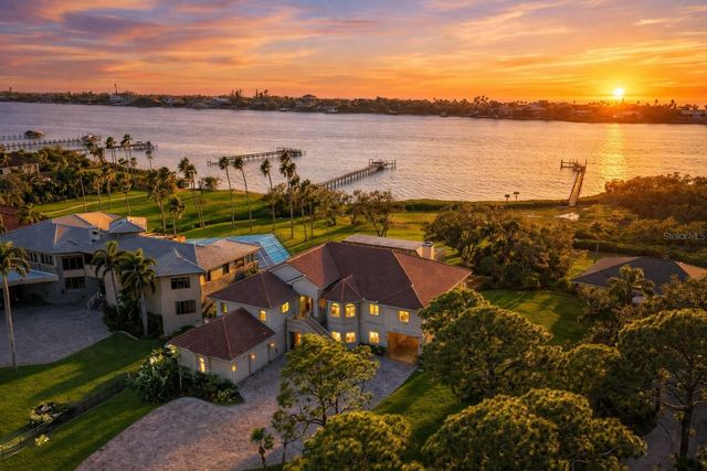 1930 BAYSHORE DRIVE, Englewood, FL 34223