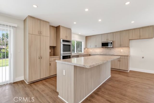 24971 Avenida Veraneo, Lake Forest, CA 92630