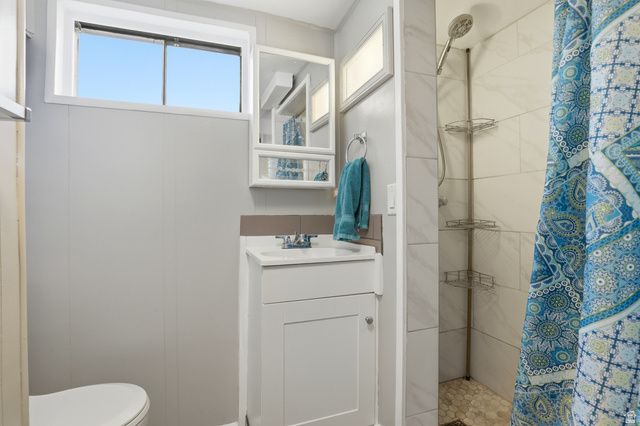 3975 S 2225 W, Roy, UT 84067