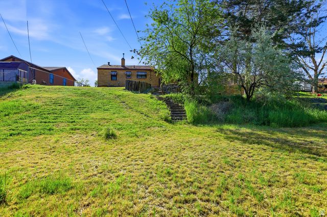 3975 S 2225 W, Roy, UT 84067