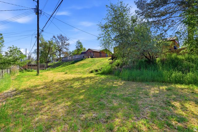 3975 S 2225 W, Roy, UT 84067