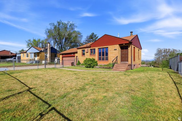 3975 S 2225 W, Roy, UT 84067