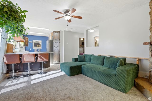 3975 S 2225 W, Roy, UT 84067