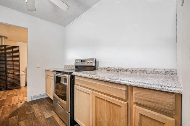 4220 Alabama Avenue, Dickinson, TX 77539