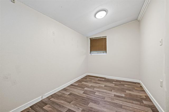 4220 Alabama Avenue, Dickinson, TX 77539