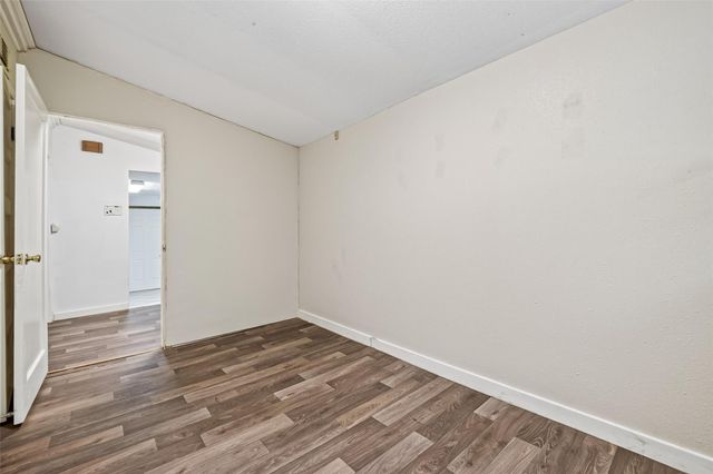 4220 Alabama Avenue, Dickinson, TX 77539