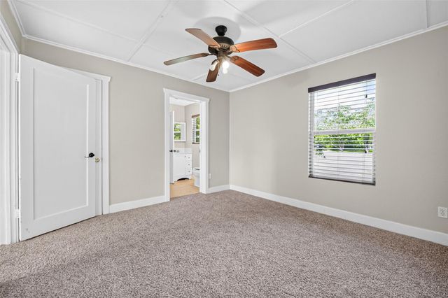 4220 Alabama Avenue, Dickinson, TX 77539
