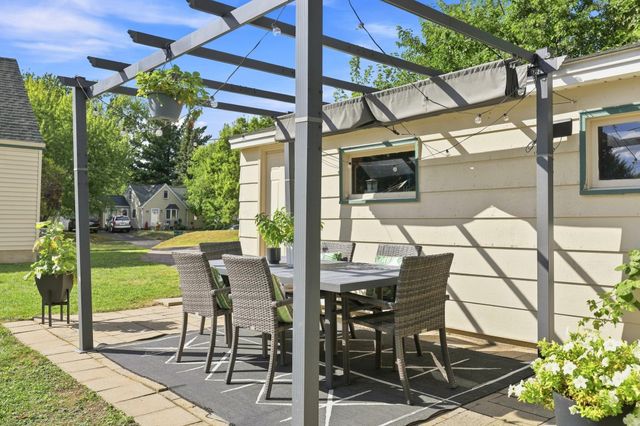 3826 Zane Avenue N, Crystal, MN 55422