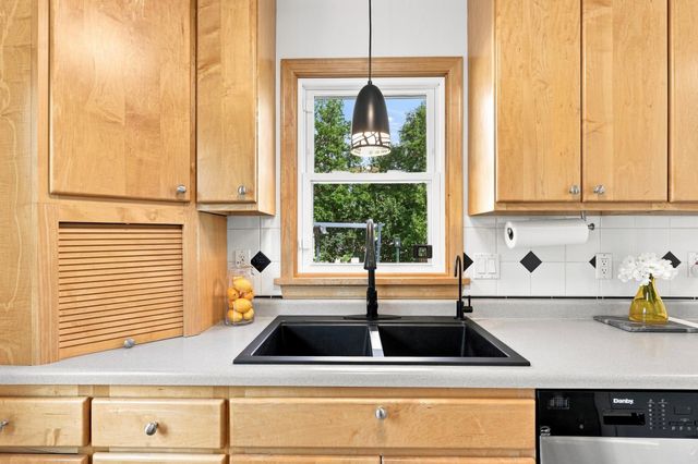 3826 Zane Avenue N, Crystal, MN 55422