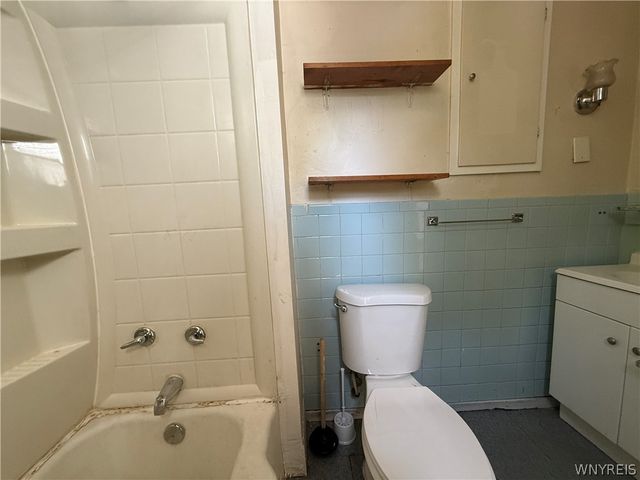 147 Longnecker Street, Buffalo, NY 14206