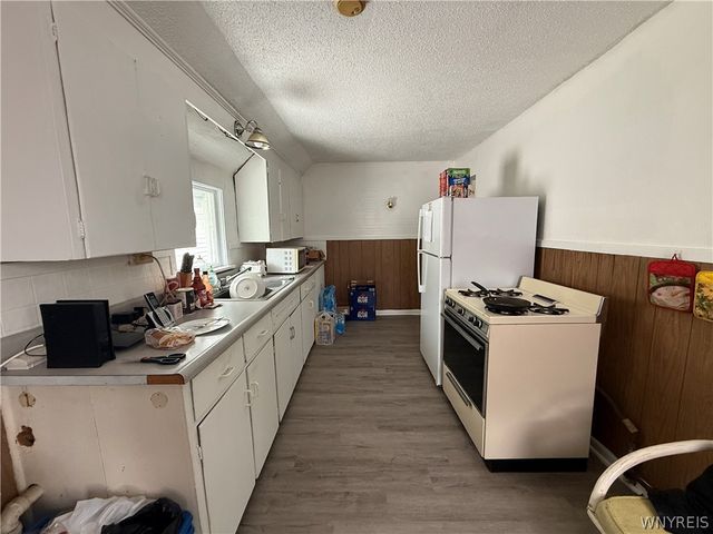 147 Longnecker Street, Buffalo, NY 14206