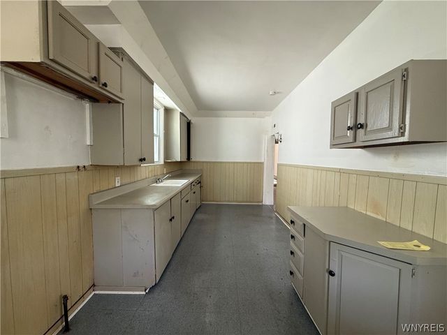 147 Longnecker Street, Buffalo, NY 14206