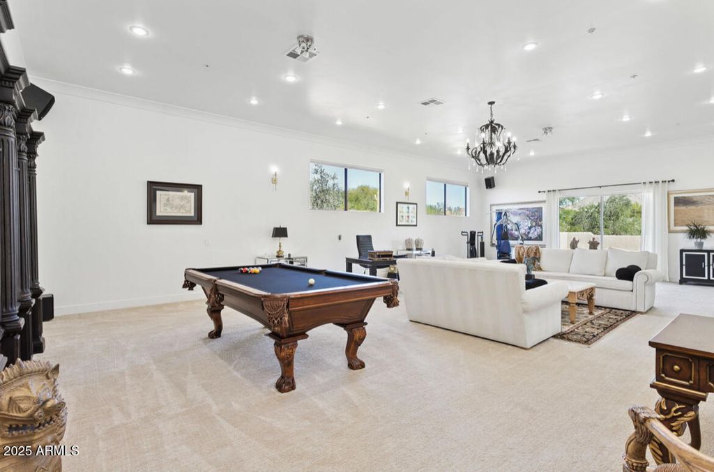 Image 21 of property listing at 9350 E VIA DEL SOL Drive, Scottsdale, AZ 85255