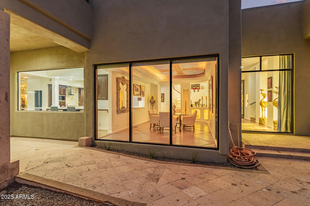 Image 43 of property listing at 9350 E VIA DEL SOL Drive, Scottsdale, AZ 85255